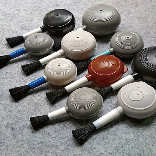 Scuab Séidte Bear Cartoon le haghaidh Scóip nó Grooves Glanadh